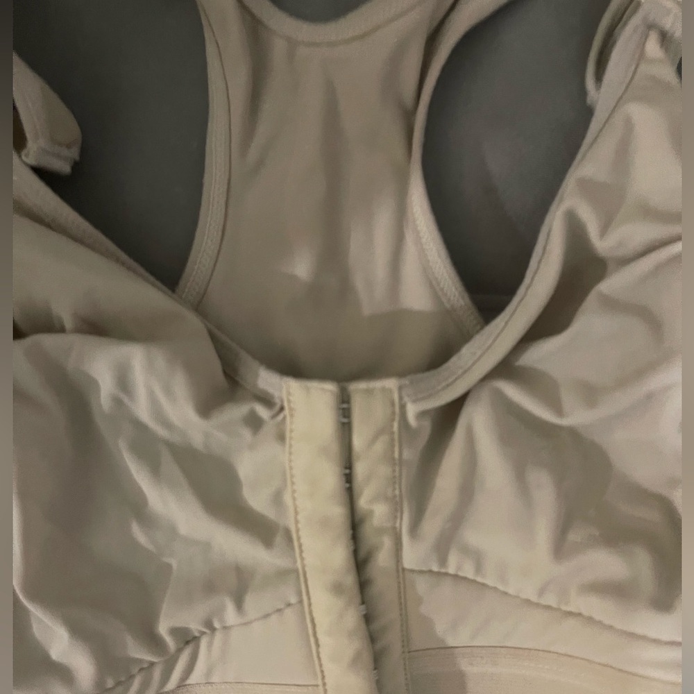 Burvogue recovery bra size large